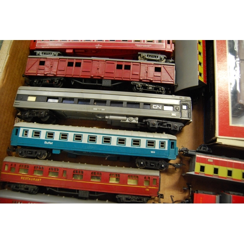 204 - Collection of OO gauge rolling stock, mostly by Jouef to include three Royal Mail TPO coaches W80300... 