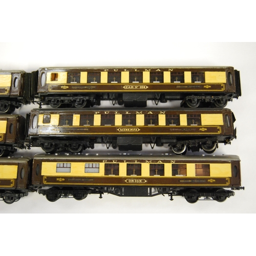 208 - Wrenn Railways: Six Pullman parlour cars to include 'Orion', 'Minerva', 'Aquila', 'Pegasus', 'Carina... 