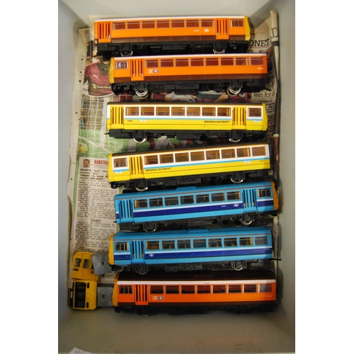 212 - Hornby: seven class 142 Pacer cars to include two Regional Railways examples, two BR Railbuses R867 ... 