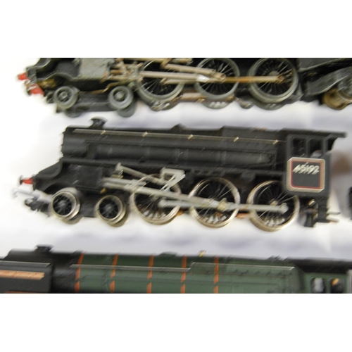 215 - Hornby: four locomotives and tenders to include BR 4-6-2 'William Shakespeare' R3096, Hornby Dublo E... 