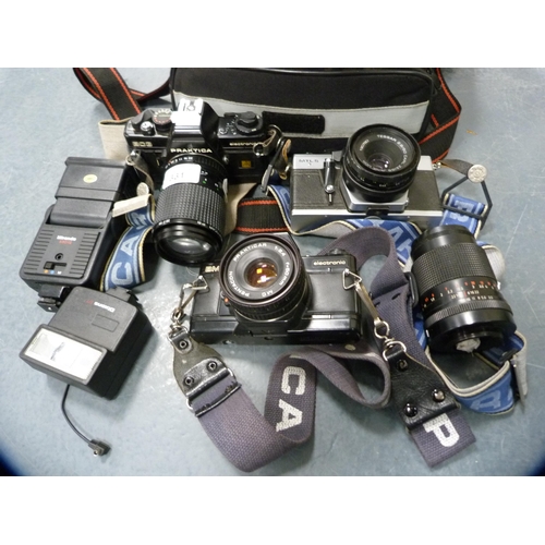 331 - Three Praktica cameras to include an MTL5 with Carl Zeiss lens, BC3 and BMS with Prakticar 50mm lens... 