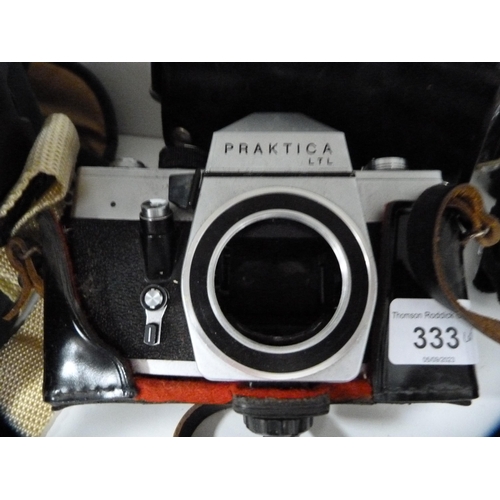 333 - Group of cameras to include Praktica LTL, Chinon, Vivitar, Fujica, Olympus OM10, Fujifilm etc (... 