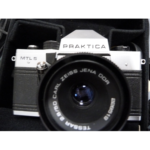 347 - Carton containing cameras to include a Praktica MTL3 with Carl Zeiss Tessar lens, Praktica B100, Pra... 