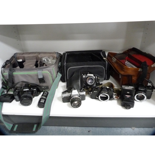 354 - Group of cameras to include an Olympus CM10, Minolta Dynax 3000i with accessories, Petri GX-1, Minol... 