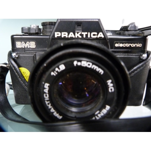 357 - Four Praktica cameras to include an MTL3, BMS, IV F, and a Super TL2, the IV F and MTL3 with Carl Ze... 