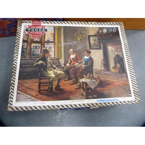 39 - Collection of various jigsaws (unchecked).