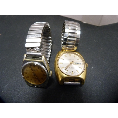 395 - Vintage Pierce waterproof manual wind watch and a Regency 21 jewels manual wind wristwatch, sol... 