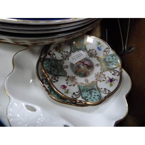 40 - Collection of decorative items to include Victorian tureen, ginger jar, H & K Tunstall charger, ... 