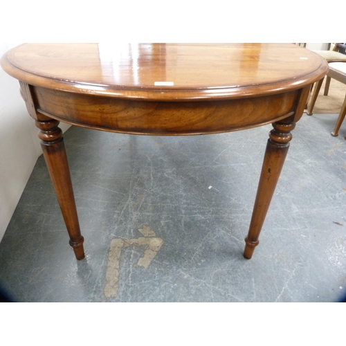 423 - Victorian-style D-end dining table with two additional leaves.