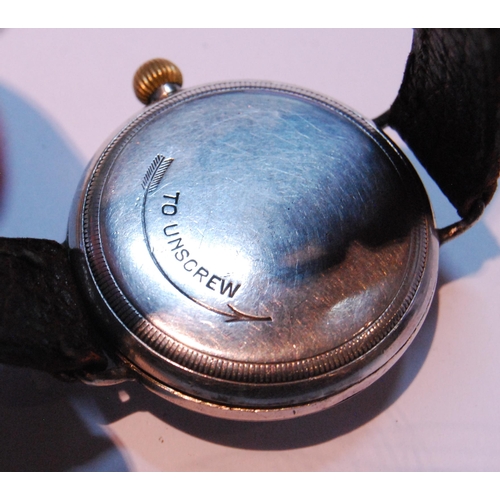 138 - Zenith silver-cased screw-back gent's manual wind trench wristwatch, c. early 20th century, the enam... 