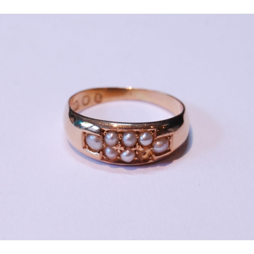 78 - 18ct gold pearl ring set with small seed pearls, size N, 3.8g.