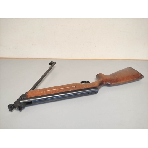 229 - WEIHRAUCH HW35K Kal 5.5 .22 break barrel air rifle serial no 1431511 with ring sight. 