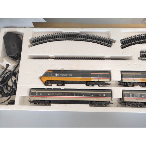 104 - Hornby. 00 gauge High Speed Train train set, including 43072 power car, 43051 dummy, 42191 coach and... 