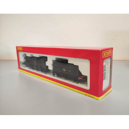 108 - Hornby Railways. Eight boxed 00 gauge locomotives to include R2424 BR Class 4073 'Castle' 4-6-0 5074... 