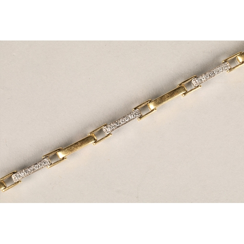 114 - Ladies 18ct white & yellow two-tone gold bracelet, set with diamond chips, length 19cm, weight 1... 