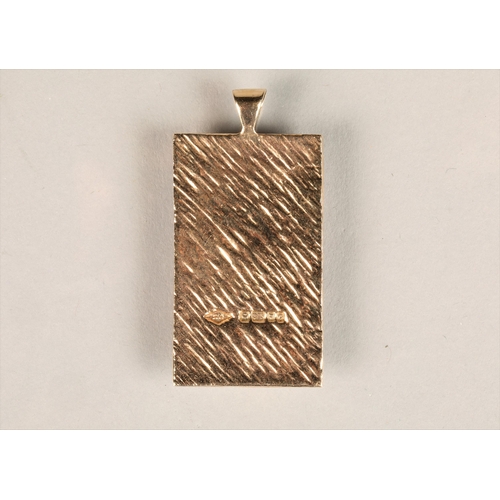 125 - One oz 9ct gold ingot pendant, 32g