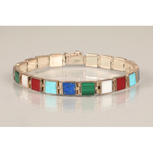 139 - Ladies silver bracelet, set with semi-precious stones, to include malachite, lapis lazuli, length 18... 