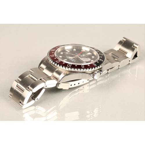 163 - Rolex Oyster Perpetual Date GMT Master II 'Coke' Superlative Chronometer stainless steel wristwatch,... 