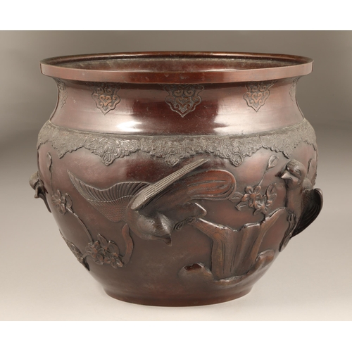 286 - Large 19th century Japanese jardiniere decorated with sparrows in relief, diameter 32cm, height 28cm