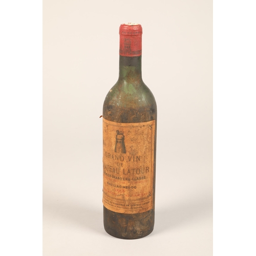 338 - Grand Vin De Chateau Latour Pauillac - Medoc red wine 1958Please note - This lot cannot be invoiced ... 