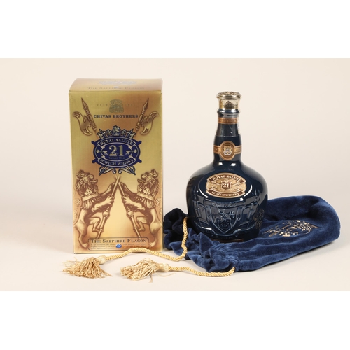 340 - Royal Salute Blended Scotch whisky 10 year old in ceramic decanter, 70cl, 40% vol with cardboard box... 