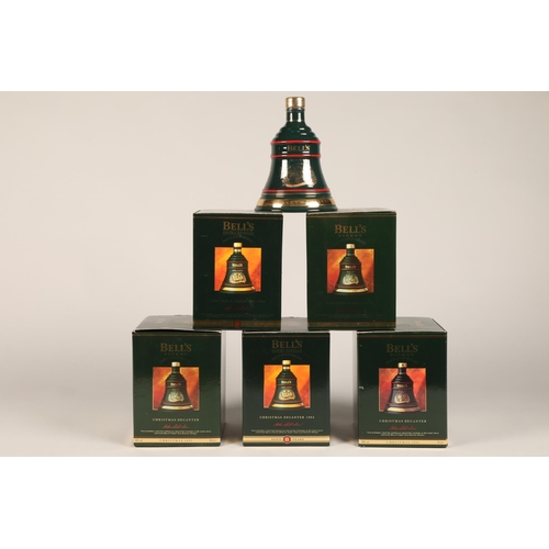 353 - Six Bells Extra Special Christmas Whisky in Decanters 1988, 75cl, 43% vol,1989, 75 cl, 43 % vol, 199... 