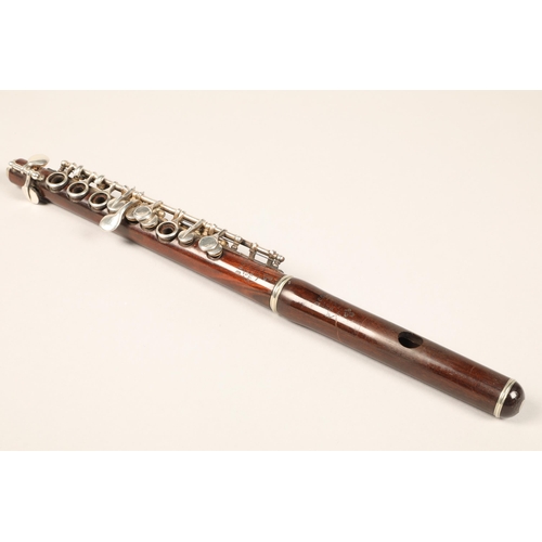 368 - A te Bonneville A Paris rosewood piccolo, 5008, length from embouchure 25.5cm, with silvered keys, i... 