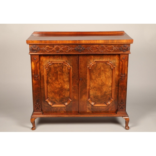 632 - Victorian rosewood sideboard with fitted frieze drawer, over twin doors on four feet, length 111cm, ... 