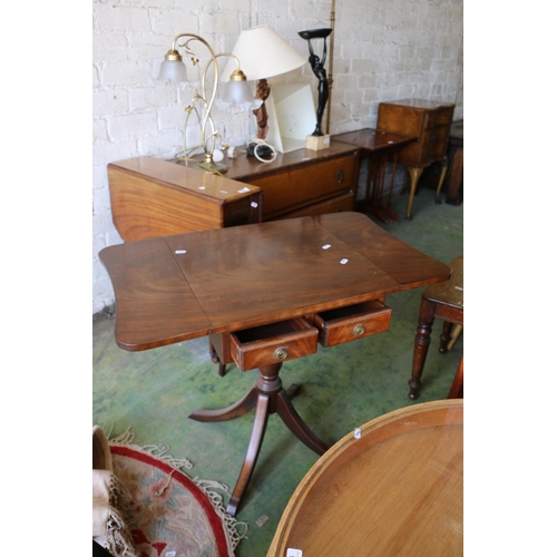 535 - Mahogany occasional table with drop-leaf ends, two drawers either side.