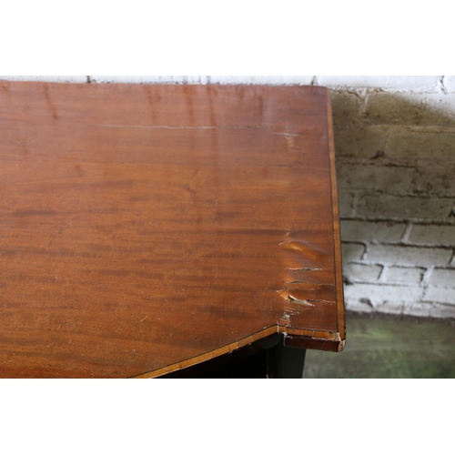 389 - 19th century mahogany and satinwood crossbanded bowfront sideboard, three frieze drawers, on boxwood... 