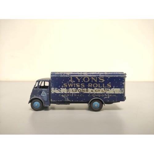 24 - Dinky Toys. Three no 514 diecast goods vehicles comprising of 