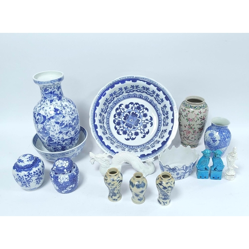 348 - Collection of modern Chinese and Oriental themed ceramics to include pair of turquoise glazed temple... 