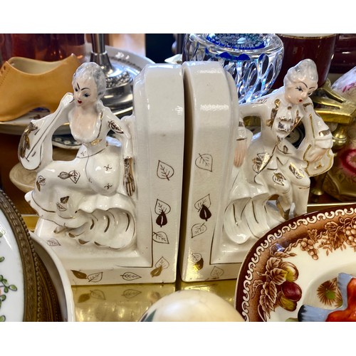 304 - Royal Dux wall pocket, Continental school trinket dish, table lamp with figurines, Aynsley ceramic b... 