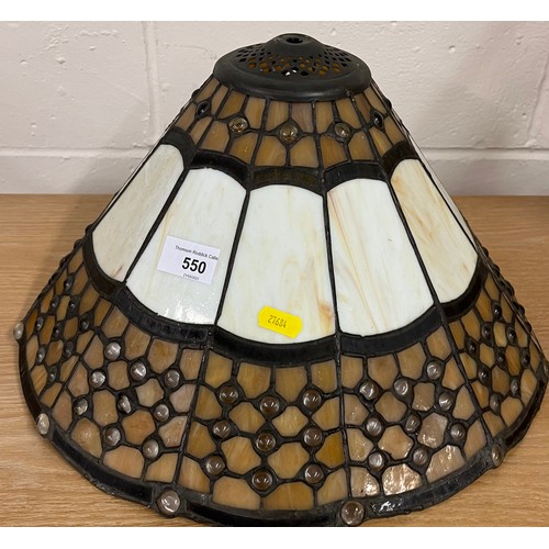 550 - Modern table lamp with tiffany style glass shade