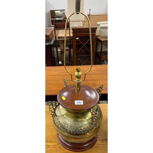 578 - Brass table lamp base