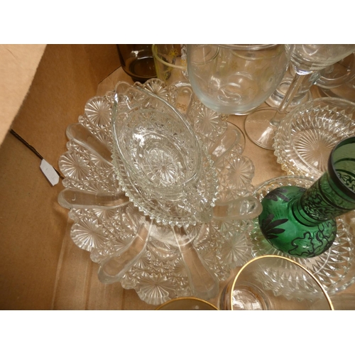 124 - Large box of vintge glassware.