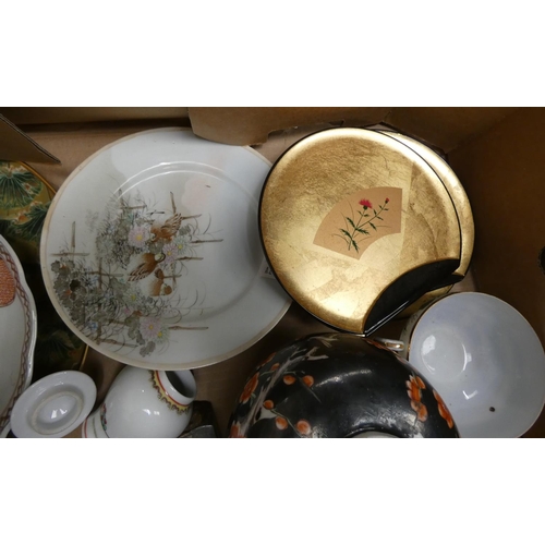 69 - Large box of various Japanese collectables to include plates, etc.