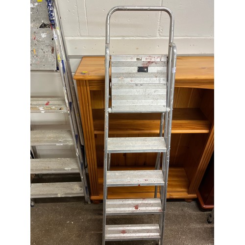 610 - Step ladders, 5ft