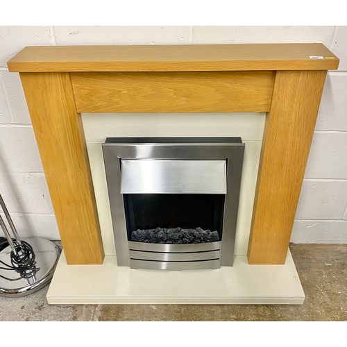 632 - Contemporary electric fireplace