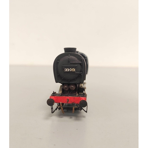 101 - South Eastern Finecast. 00 Gauge kitbuilt B.R SR Q1 Class Locomotive and Tender, finished in black 3... 