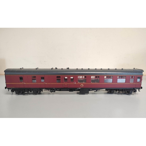 116 - Heljan. Two boxed 1.43 scale 0 gauge Mk1 BSK brake second corridor coaches in BR maroon 4921. (2)... 