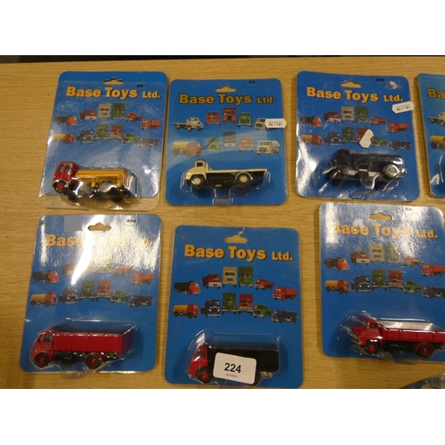 224 - Various base toys lorries 1.76 – die cast.