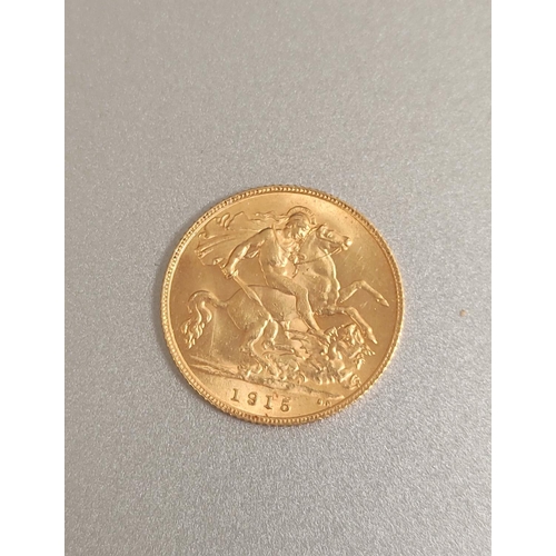 144 - United Kingdom. George V 1915 22ct gold half sovereign. EF