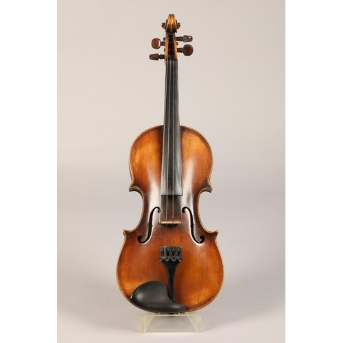 385 - English Violin of the Betts School, circa 1800, labelled in script, 'John Betts W 11 near Northgate ... 