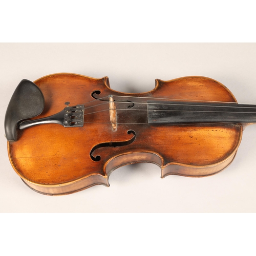 385 - English Violin of the Betts School, circa 1800, labelled in script, 'John Betts W 11 near Northgate ... 