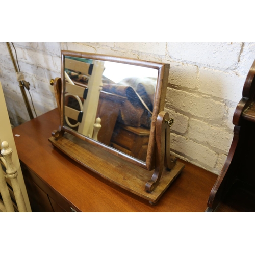 862 - Victorian mahogany toilet mirror, 46cm, 