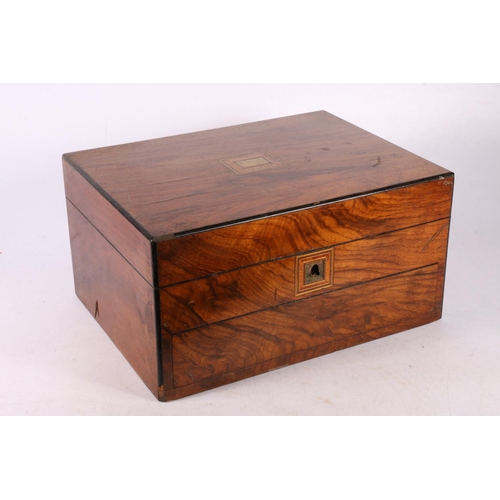 40 - 19th century sewing box with inlaid escutcheon, 16 x 30 x 23cm.