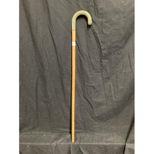 325 - Cane with shagreen to handle and bouillon wire collar, 92cm.