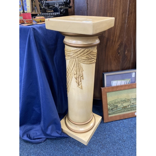 785 - Composition pedestal, 80cm.