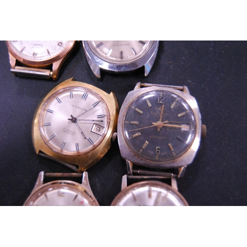 359 - Collection of six gent's manual wind and automatic watches to include Lucerne Calendar, Smith's 5 je... 